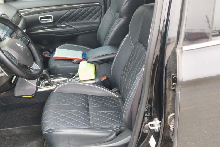 Used Mitsubishi Outlander 2020 2.4L 4x4 Zhi Xiang Edition 7-Seater Left Front Seat