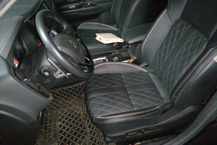 Used Mitsubishi Outlander 2020 2.4L 4x4 Zhi Xiang Edition 7-Seater Left Front Seat