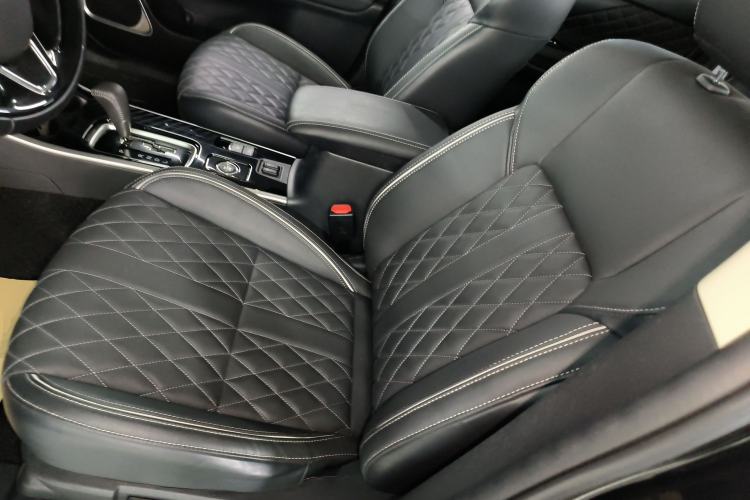 Used Mitsubishi Outlander 2020 2.4L 4x4 Zhi Xiang Edition 5 Seats Left Front Seat
