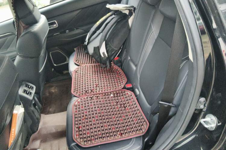 Used Mitsubishi Outlander 2020 2.0L Two-Wheel Drive Enjoyment Version 5 Seats Left Rear Seat