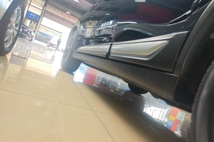 Used Mitsubishi Outlander 2020 2.0L Two-Wheel Drive Enjoyment Version 5 Seats Left Side Sill