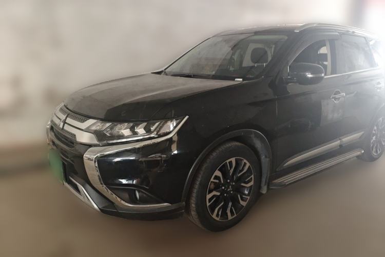 Used Mitsubishi Outlander 2020 2.4L 4x4 Zhi Xiang Edition 7-Seater Guazi used car, China used car export, Used car for sale, Used cars, Cheapest cars for sale