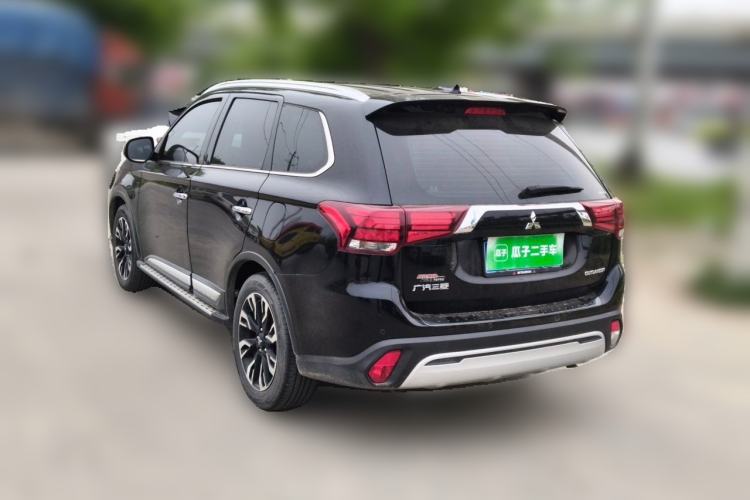 Used Mitsubishi Outlander 2020 2.4L 4x4 Zhi Xiang Edition 7-Seater Rear Left 45 Deg