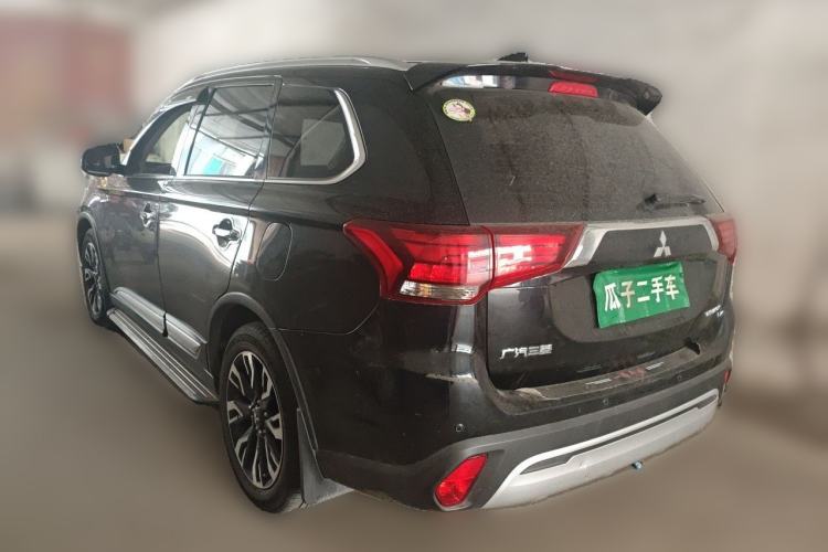 Used Mitsubishi Outlander 2020 2.4L 4x4 Zhi Xiang Edition 7-Seater Rear Left 45 Deg