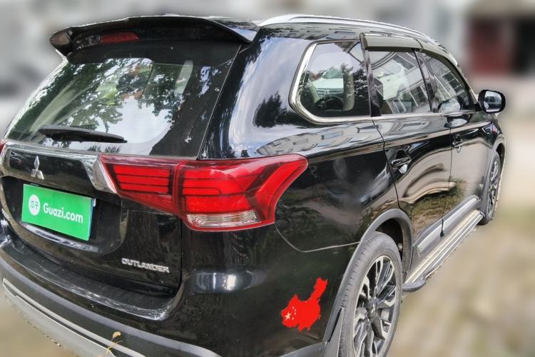 Used Mitsubishi Outlander 2020 2.0L Two-Wheel Drive Enjoyment Version 5 Seats Rear Right 45 Deg