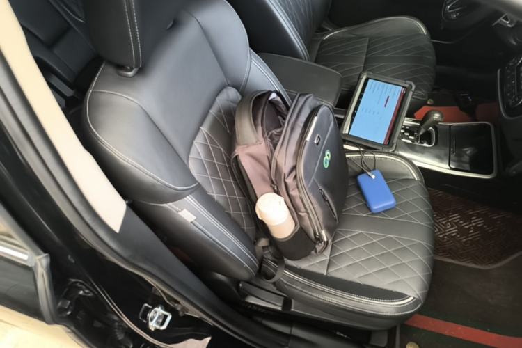 Used Mitsubishi Outlander 2020 2.4L 4x4 Zhi Xiang Edition 5 Seats Right Front Seat