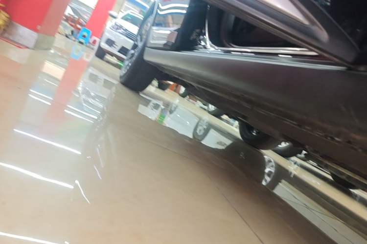 Used Mitsubishi Outlander 2020 2.0L Two-Wheel Drive Enjoyment Version 5 Seats Right Side Sill