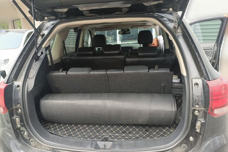 Used Mitsubishi Outlander 2020 2.4L 4x4 Zhi Xiang Edition 7-Seater Trunk