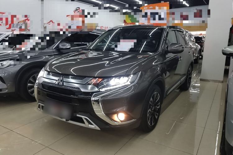 Used Mitsubishi Outlander 2020 2.4L 4x4 Zhi Xiang Edition 5 Seats Guazi used car, China used car export, Used car for sale, Used  cars, Cheapest cars for sale