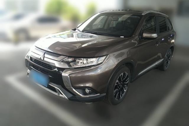 Used Mitsubishi Outlander 2020 2.0L Two-Wheel Drive Comfort Edition 7-Seater