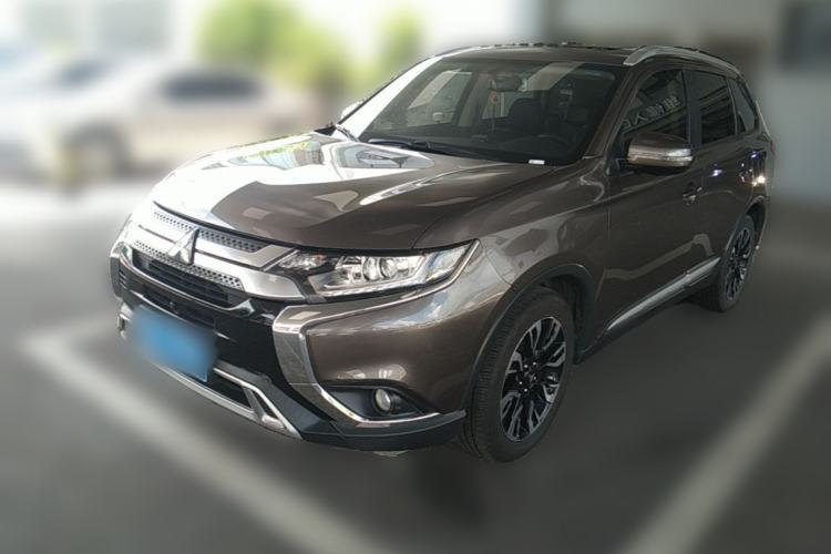 Used Mitsubishi Outlander 2020 2.0L Two-Wheel Drive Comfort Edition 7-Seater Guazi used car, China used car export, Used car for sale, Used  cars, Cheapest cars for sale