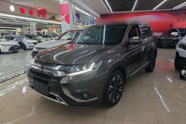 Used Mitsubishi Outlander 2020 2.4L 4x4 Zhi Xiang Edition 5 Seats