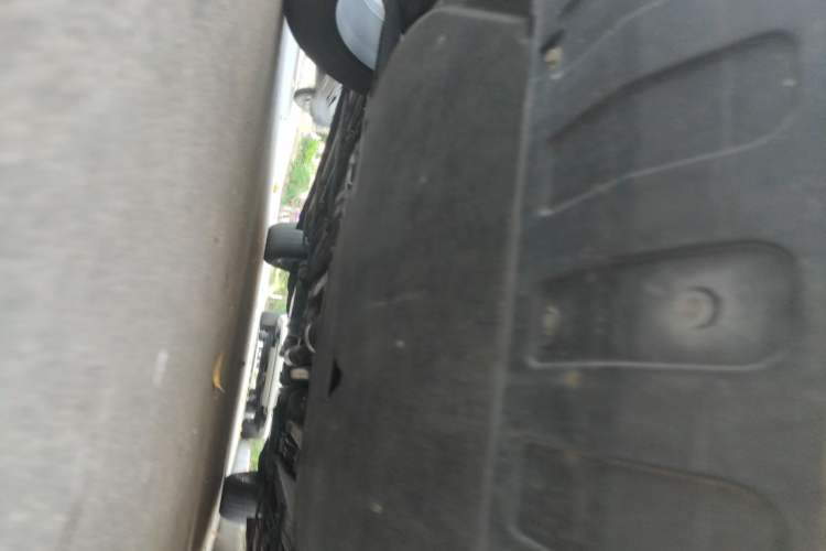 Used Mitsubishi Outlander 2020 2.4L 4x4 Zhi Xiang Edition 5 Seats Chassis Front