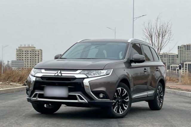 Used Mitsubishi Outlander 2020 2.0L Two-Wheel Drive Enjoyment Version 5 Seats