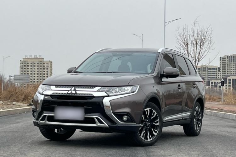 Used Mitsubishi Outlander 2020 2.0L Two-Wheel Drive Enjoyment Version 5 Seats Guazi used car, China used car export, Used car for sale, Used cars, Cheapest cars for sale