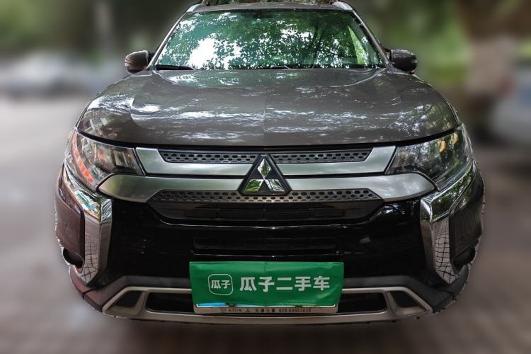 Used Mitsubishi Outlander 2020 2.4L 4x4 Zhi Xiang Edition 5 Seats Front