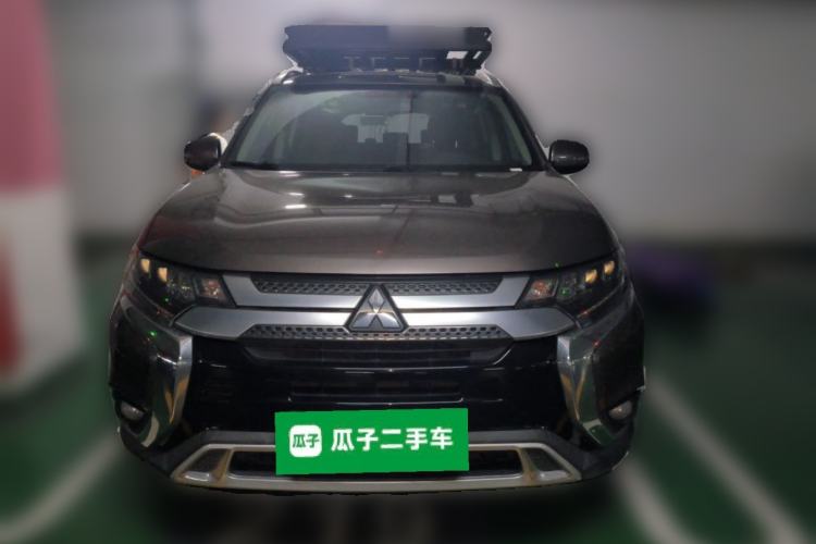 Used Mitsubishi Outlander 2020 2.4L 4x4 Zhi Xiang Edition 5 Seats Front