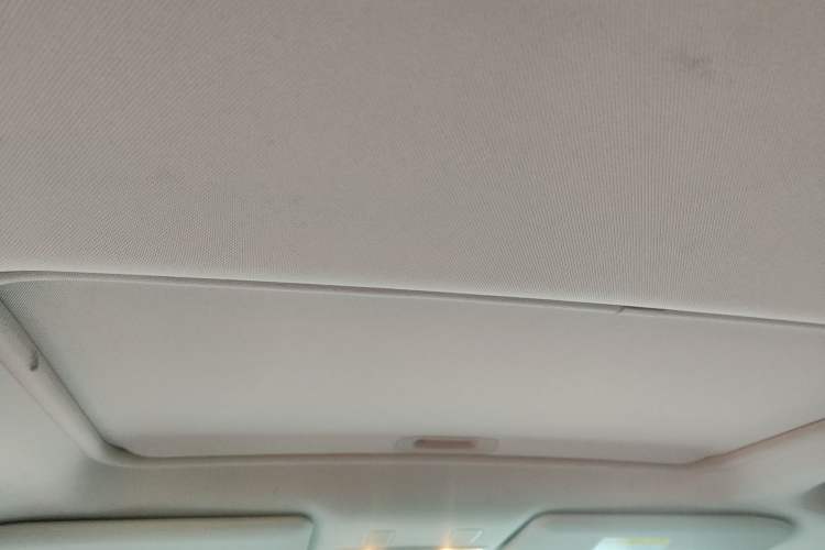 Used Mitsubishi Outlander 2020 2.0L Two-Wheel Drive Enjoyment Version 5 Seats Headliner