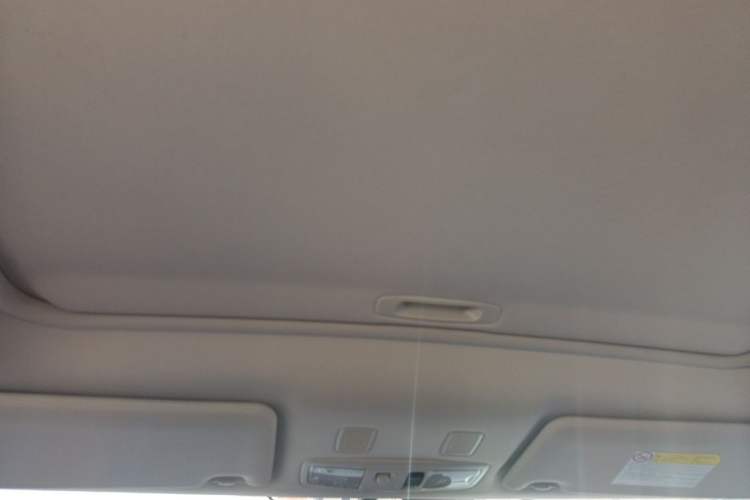 Used Mitsubishi Outlander 2020 2.0L Two-Wheel Drive Enjoyment Version 5 Seats Headliner