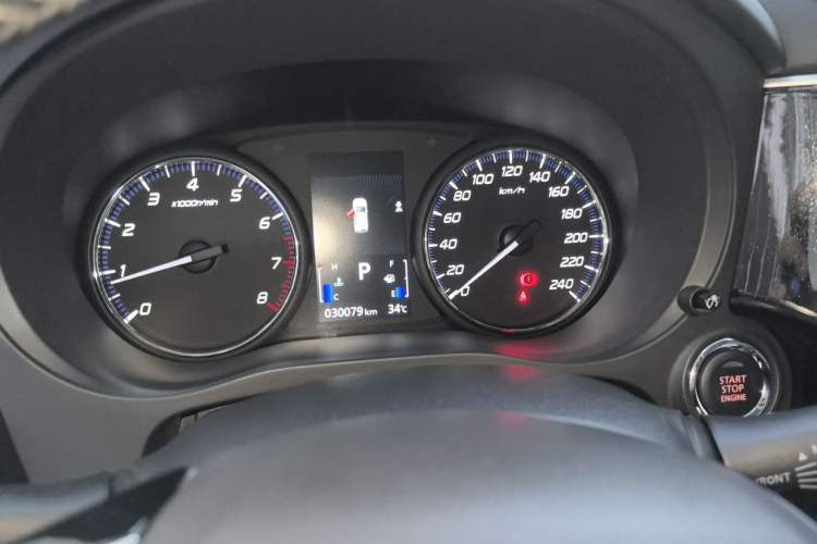 Used Mitsubishi Outlander 2020 2.0L Two-Wheel Drive Enjoyment Version 5 Seats Instrument Cluster
