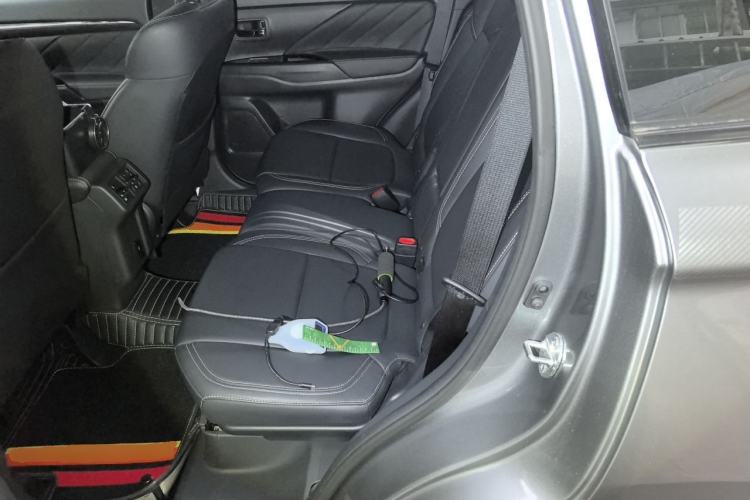 Used Mitsubishi Outlander 2020 2.0L Two-Wheel Drive Enjoyment Version 5 Seats Left Rear Seat