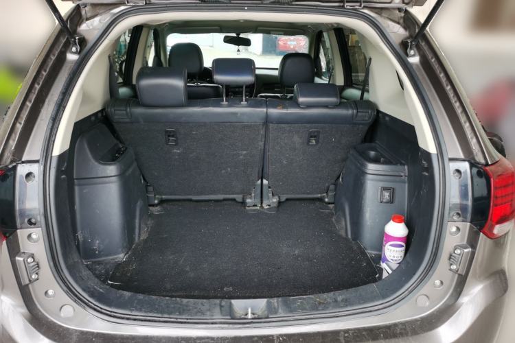 Used Mitsubishi Outlander 2020 2.0L Two-Wheel Drive Enjoyment Version 5 Seats Trunk