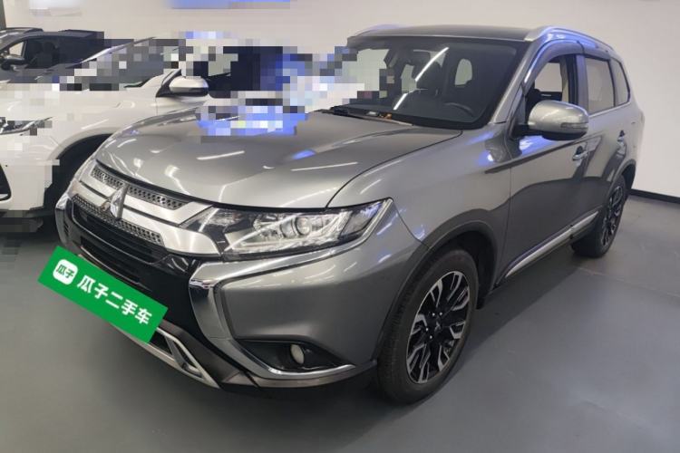 Used Mitsubishi Outlander 2020 2.0L Two-Wheel Drive Comfort Edition 7-Seater Guazi used car, China used car export, Used car for sale, Used  cars, Cheapest cars for sale