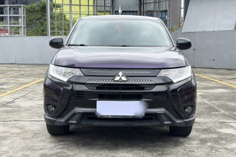 Used Mitsubishi Outlander 2020 2.0L Two-Wheel Drive Comfort Edition 5 Seats Exterior 5