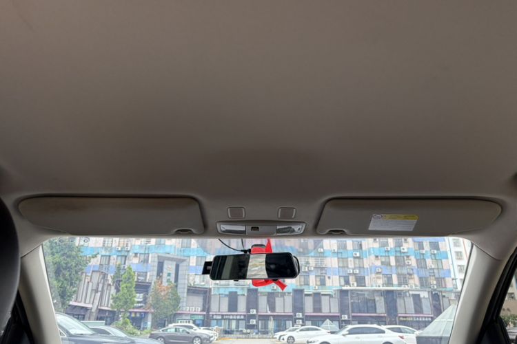 Used Mitsubishi Outlander 2020 2.0L Two-Wheel Drive Comfort Edition 5 Seats Headliner