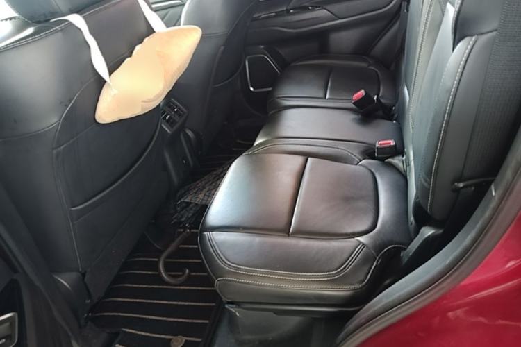 Used Mitsubishi Outlander 2020 2.0L Two-Wheel Drive Enjoyment Version 5 Seats Left Rear Seat