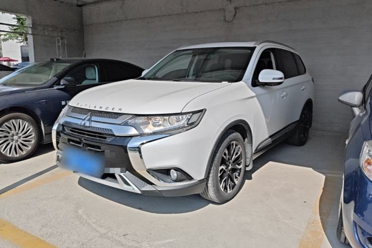 Used Mitsubishi Outlander 2020 2.0L Two-Wheel Drive Enjoyment Version 5 Seats Guazi used car, China used car export, Used car for sale, Used cars, Cheapest cars for sale