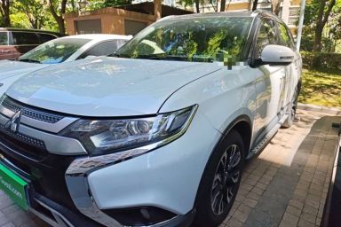 Used Mitsubishi Outlander 2020 2.0L Two-Wheel Drive Enjoyment Version 5 Seats