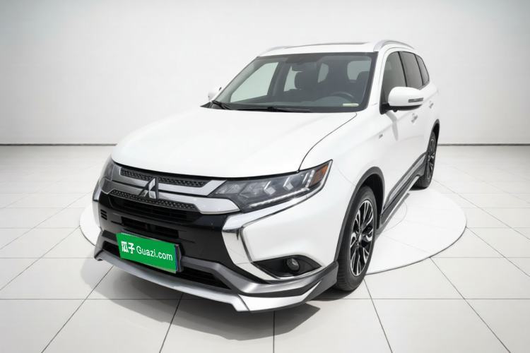 Used Mitsubishi Outlander 2020 2.4L 4x4 Zhi Xiang Edition 5 Seats Guazi used car, China used car export, Used car for sale, Used cars, Cheapest cars for sale