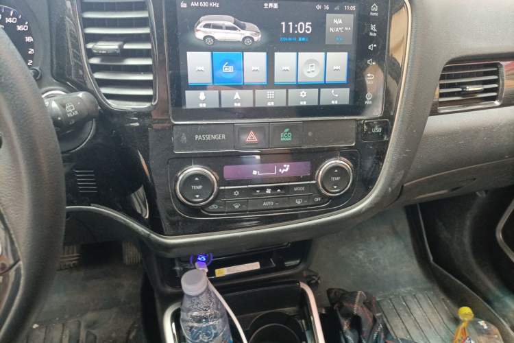 Used Mitsubishi Outlander 2020 2.0L Two-Wheel Drive Enjoyment Version 5 Seats Audio And AC Panel