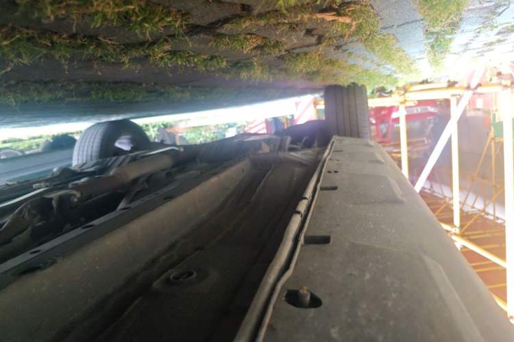 Used Mitsubishi Outlander 2020 2.4L 4x4 Zhi Xiang Edition 7-Seater Chassis Front Right