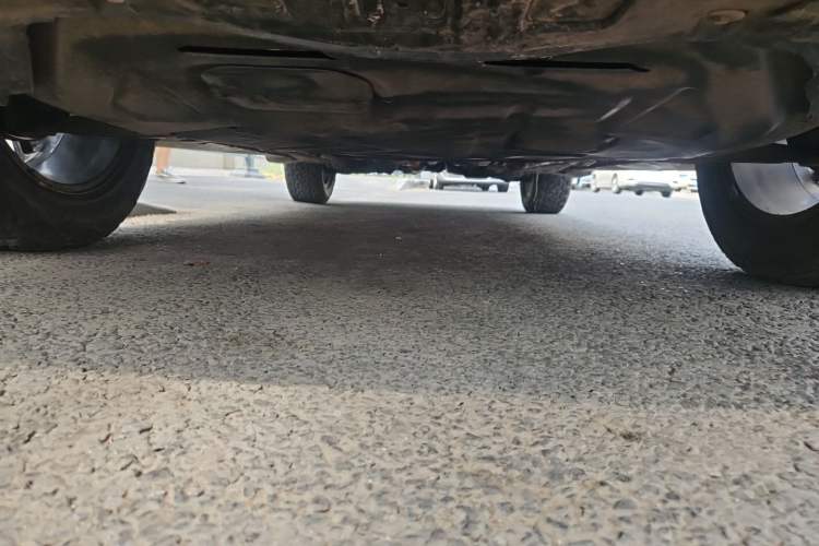 Used Mitsubishi Outlander 2020 2.4L 4x4 Zhi Xiang Edition 7-Seater Chassis Front