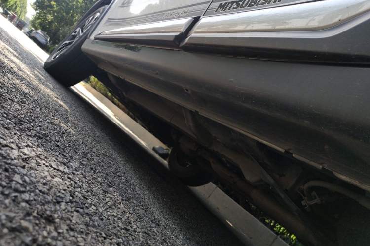 Used Mitsubishi Outlander 2020 2.4L 4x4 Zhi Xiang Edition 5 Seats Chassis Rear Left