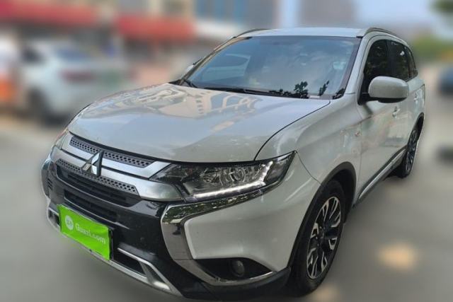 Used Mitsubishi Outlander 2020 2.0L Two-Wheel Drive Comfort Edition 5 Seats