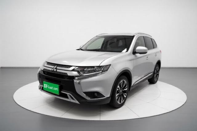 Used Mitsubishi Outlander 2020 2.0L Two-Wheel Drive Comfort Edition 5 Seats
