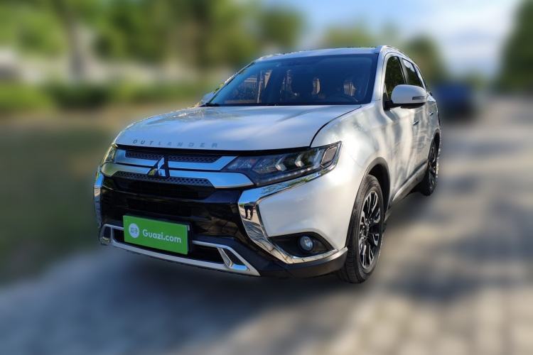 Used Mitsubishi Outlander 2020 2.4L 4x4 Zhi Xiang Edition 5 Seats Guazi used car, China used car export, Used car for sale, Used  cars, Cheapest cars for sale