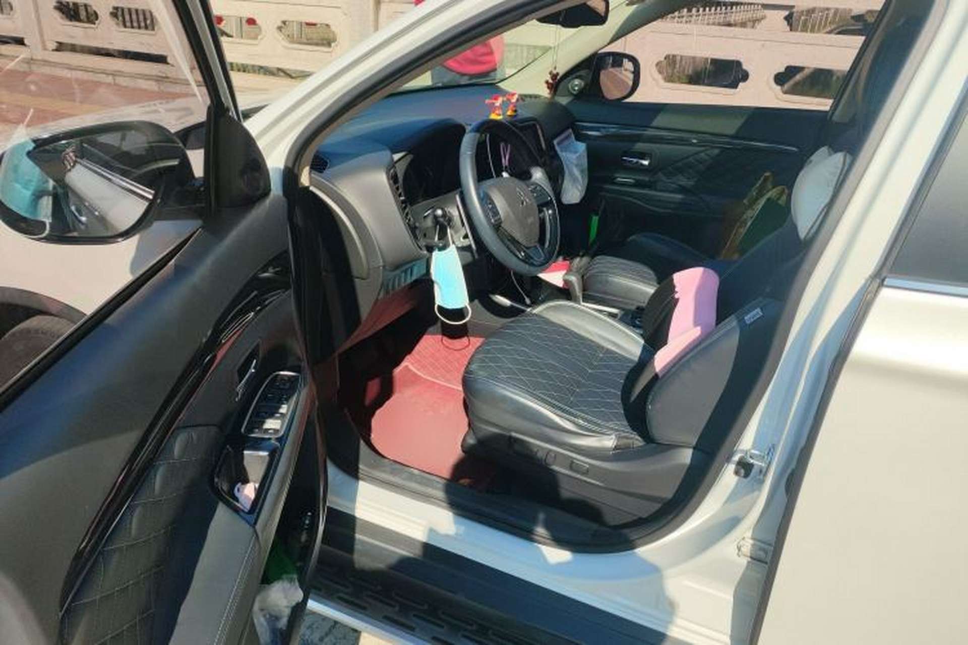 Used Mitsubishi Outlander 2020 2.4L 4x4 Zhi Xiang Edition 7-Seater Driver Seat
