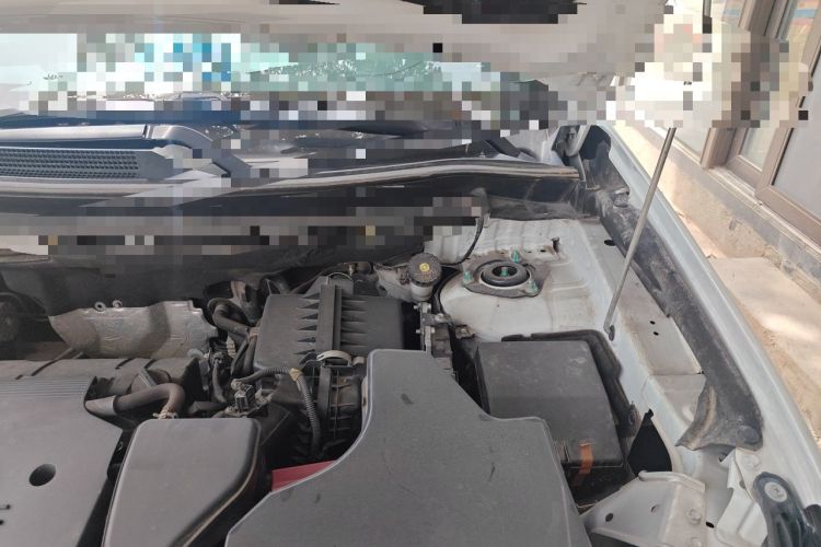 Used Mitsubishi Outlander 2020 2.0L Two-Wheel Drive Enjoyment Version 5 Seats Engine Bay Left