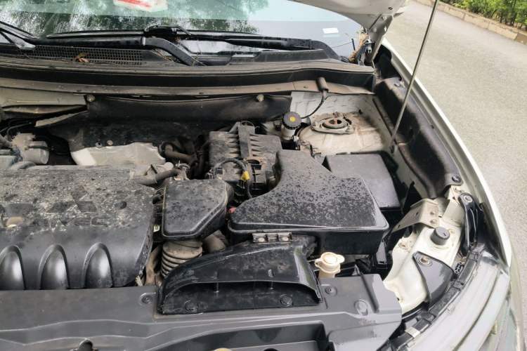 Used Mitsubishi Outlander 2020 2.4L 4x4 Zhi Xiang Edition 5 Seats Engine Bay Left