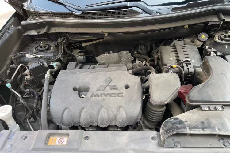 Used Mitsubishi Outlander 2020 2.0L Two-Wheel Drive Enjoyment Version 5 Seats Engine Bay