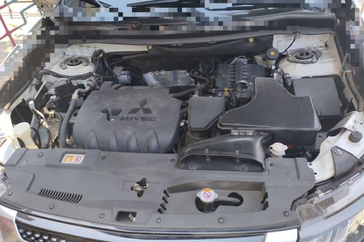 Used Mitsubishi Outlander 2020 2.4L 4x4 Zhi Xiang Edition 7-Seater Engine Bay