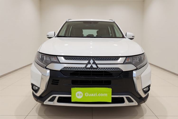 Used Mitsubishi Outlander 2020 2.4L 4x4 Zhi Xiang Edition 5 Seats Exterior 1