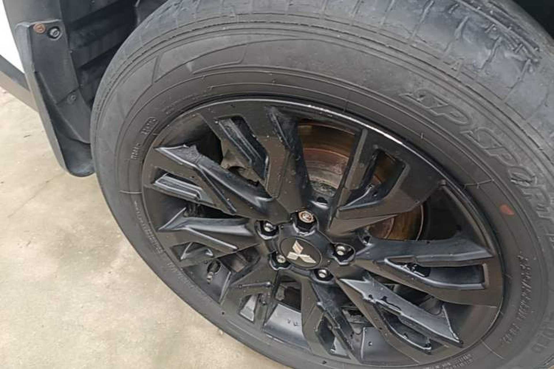 Used Mitsubishi Outlander 2020 2.4L 4x4 Zhi Xiang Edition 7-Seater Exterior 2