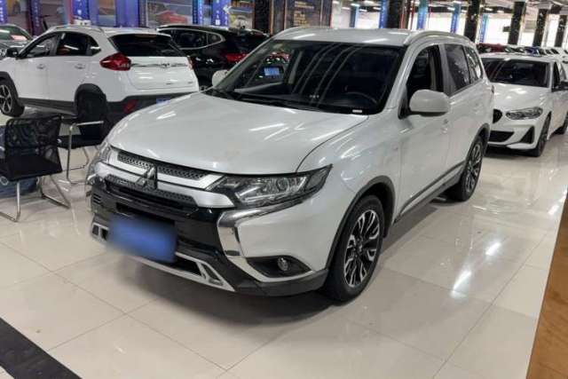Used Mitsubishi Outlander 2020 2.0L Two-Wheel Drive Comfort Edition 5 Seats