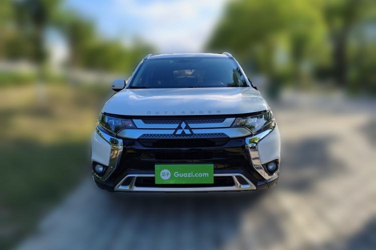 Used Mitsubishi Outlander 2020 2.4L 4x4 Zhi Xiang Edition 5 Seats Front