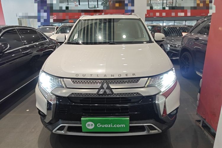 Used Mitsubishi Outlander 2020 2.4L 4x4 Zhi Xiang Edition 5 Seats Front
